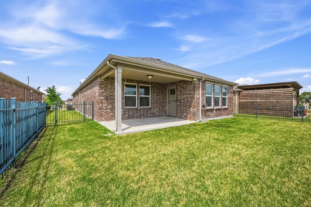 Frisco Lakes By Del Webb Villa - Residential