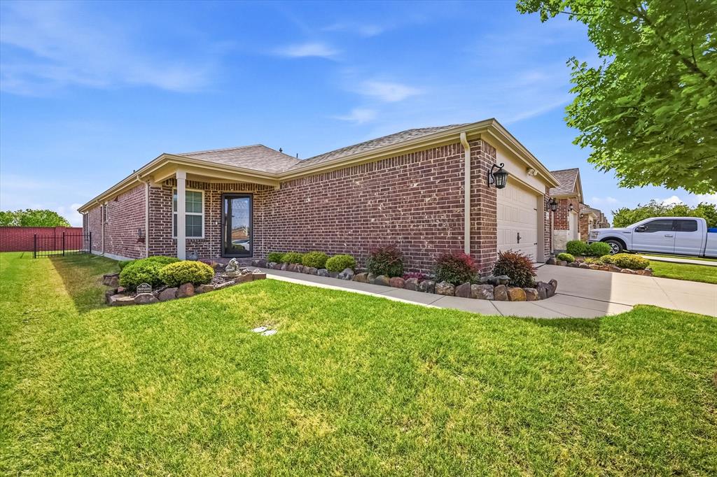 Frisco Lakes By Del Webb Villa - Residential