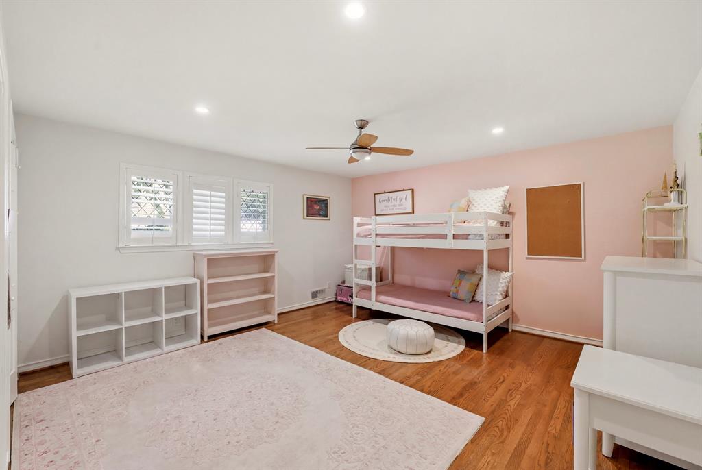 Laurel Vly 02 Instl Add - Residential