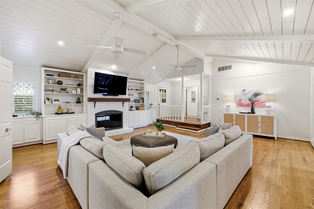 Laurel Vly 02 Instl Add - Residential