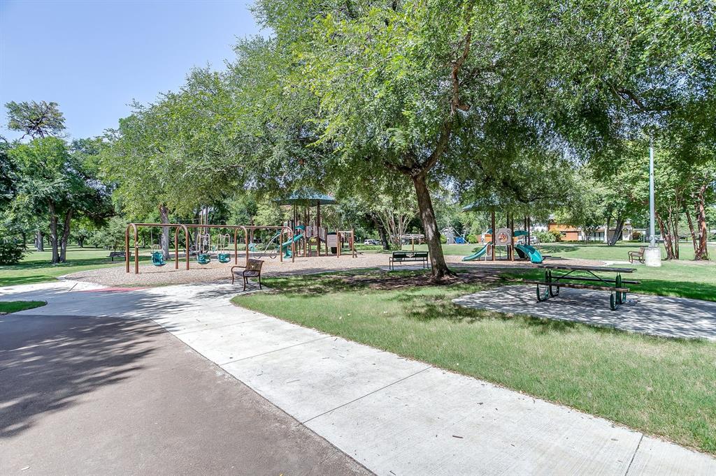 Tanglewood Park - Residential