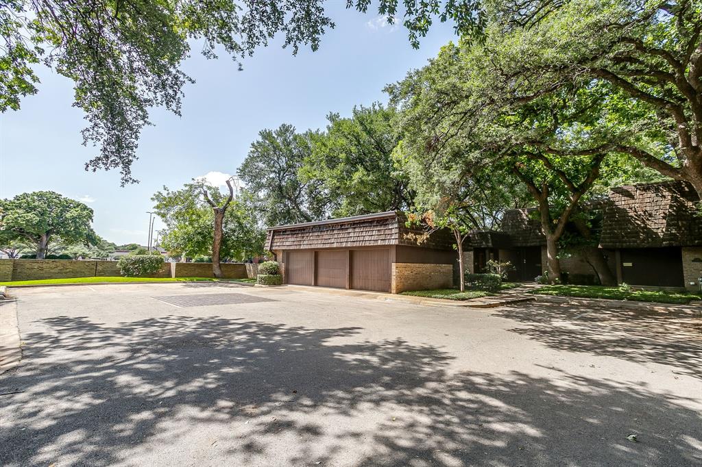 Tanglewood Park - Residential