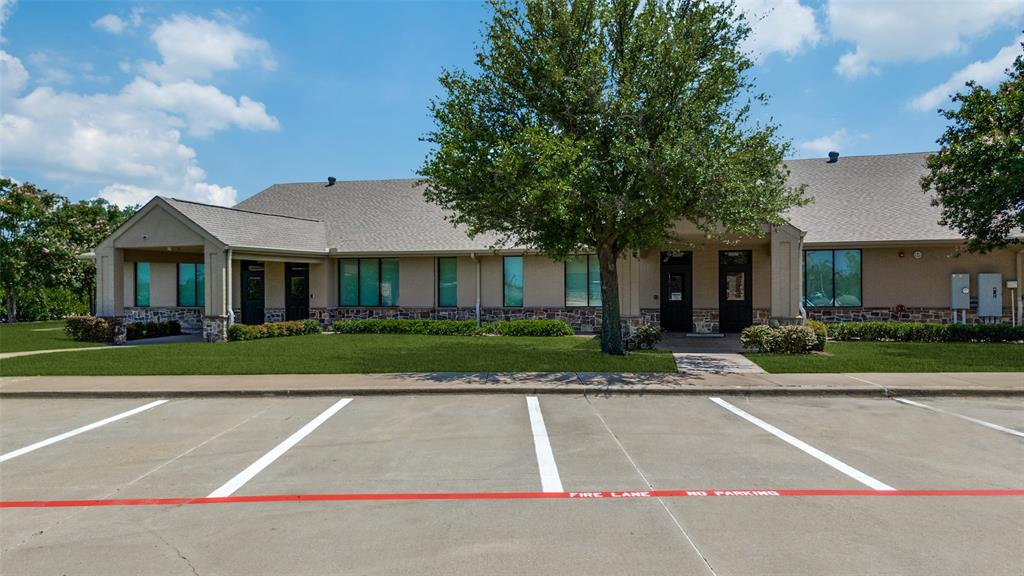STONE HILL FARMS RETAIL EAST ADDN - Commercial Sale