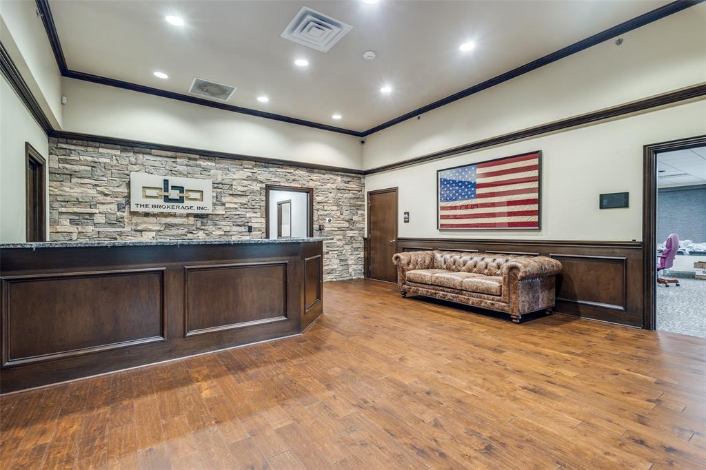 STONE HILL FARMS RETAIL EAST ADDN - Commercial Sale