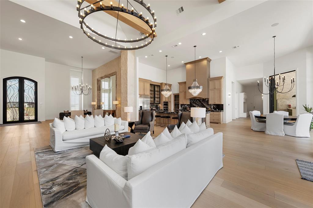 The Arches - Residential