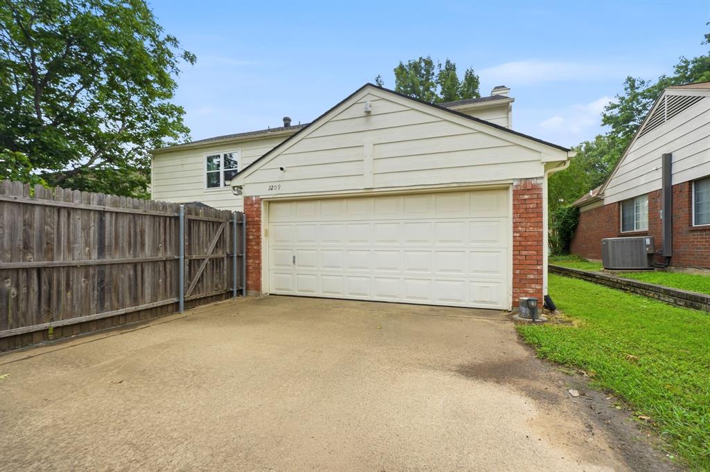 Country Brook 02 - Residential