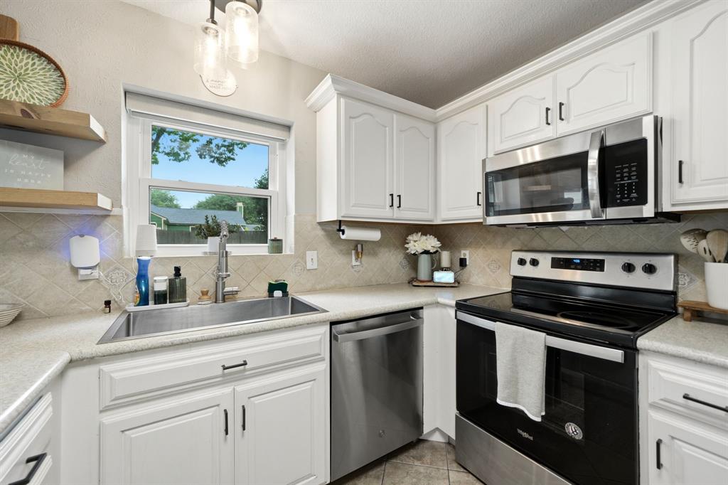 Country Brook 02 - Residential