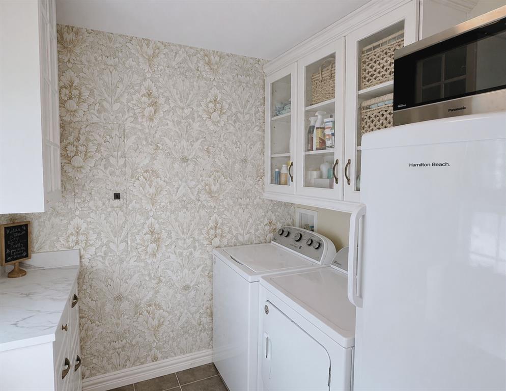 Ball & Roach Add - Residential