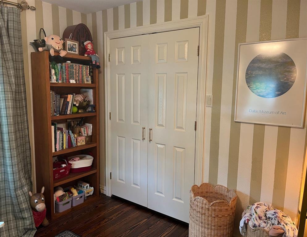Ball & Roach Add - Residential