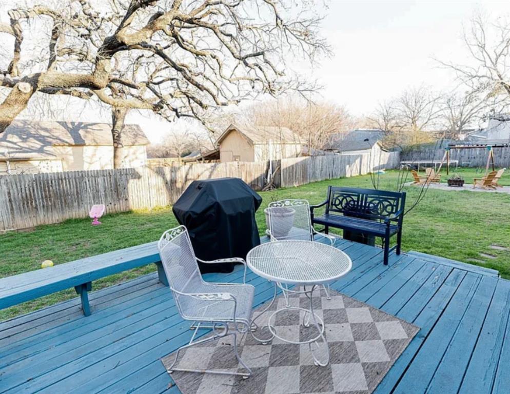 Ball & Roach Add - Residential