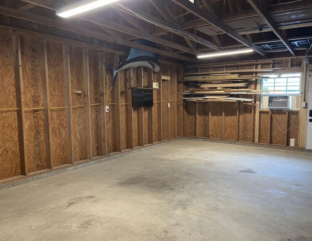 Ball & Roach Add - Residential