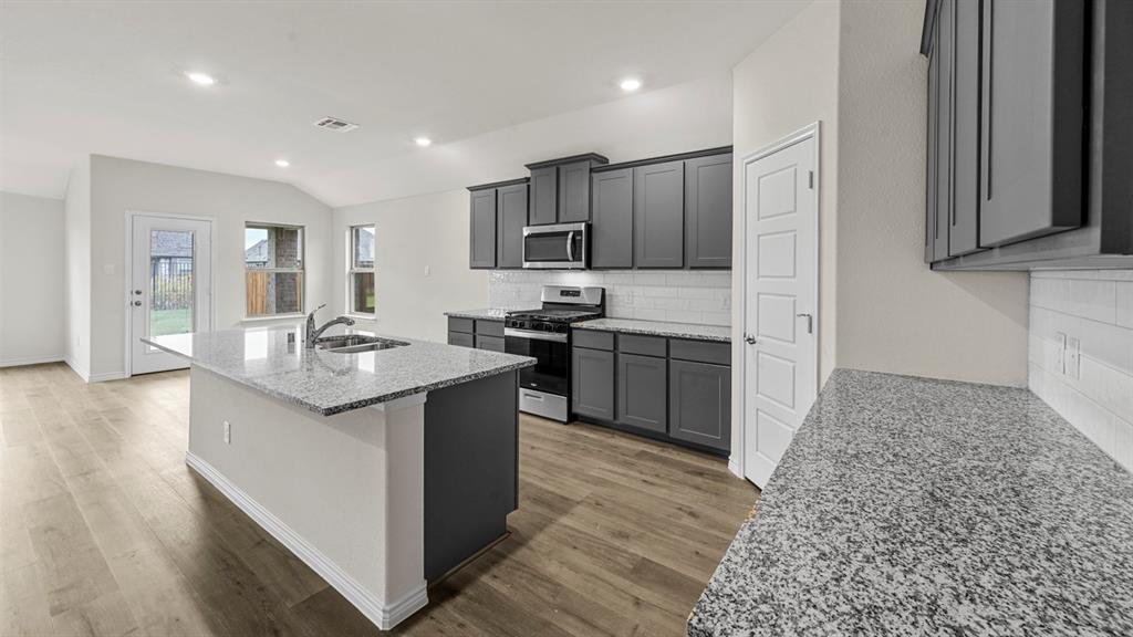 Elevon - Residential