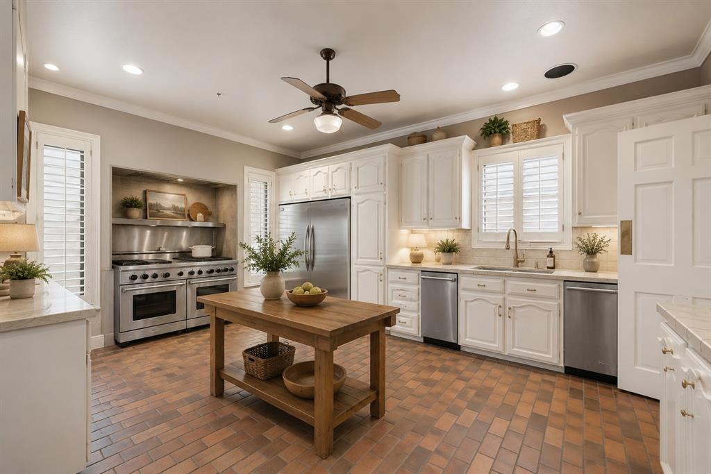 Bowser & Lemmons Oak Lawn - Residential