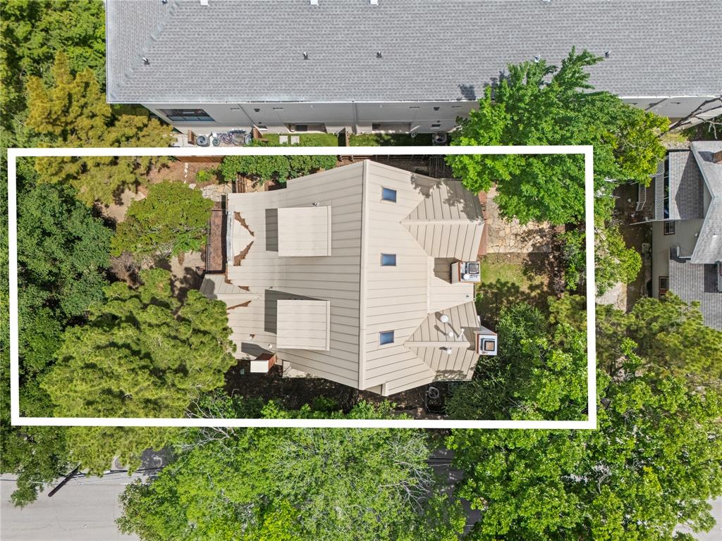Bowser & Lemmons Oak Lawn - Residential