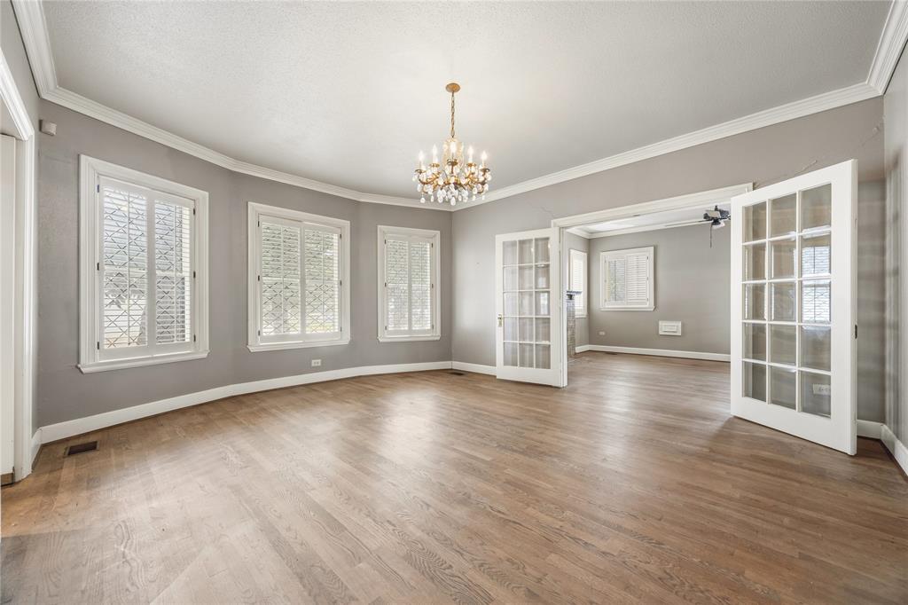 Bowser & Lemmons Oak Lawn - Residential