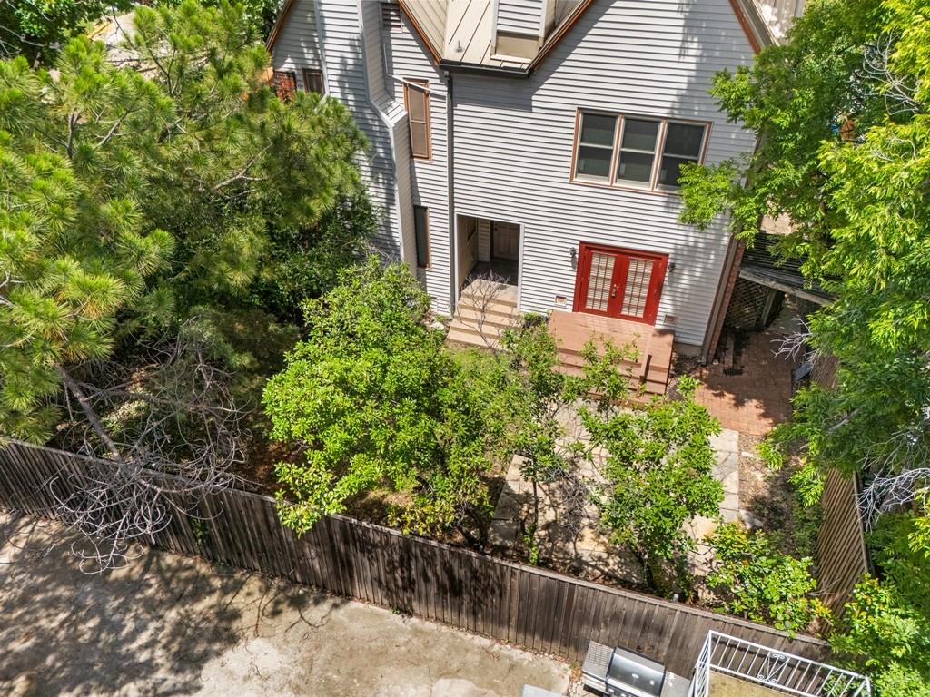 Bowser & Lemmons Oak Lawn - Residential