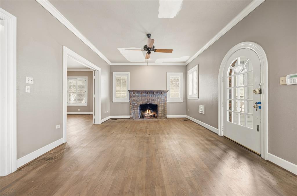 Bowser & Lemmons Oak Lawn - Residential
