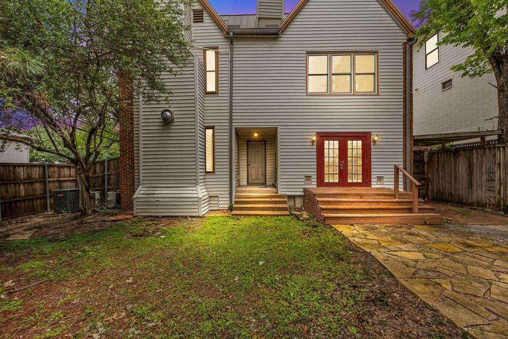 Bowser & Lemmons Oak Lawn - Residential