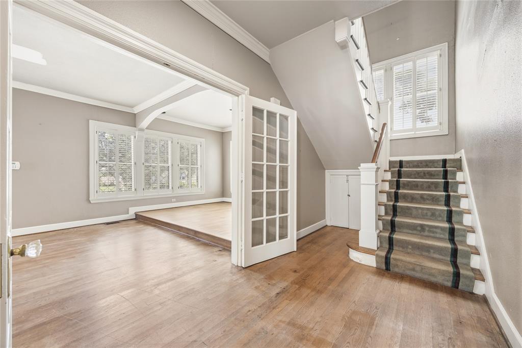 Bowser & Lemmons Oak Lawn - Residential