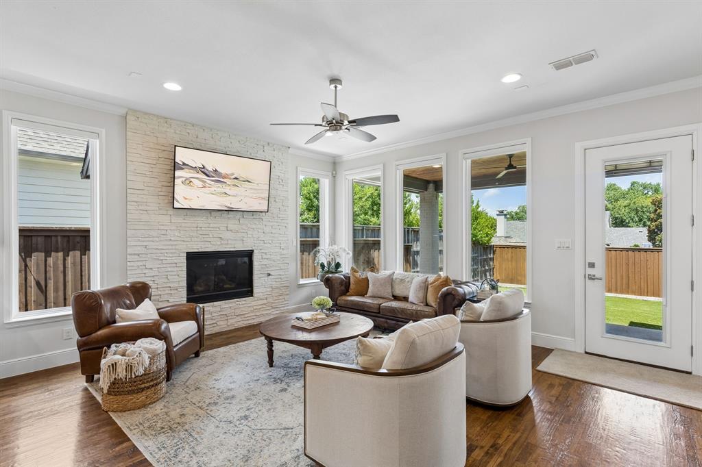 White Rock Highlands - Residential
