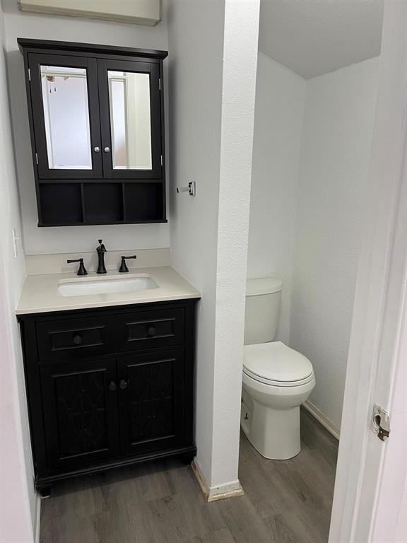 Snug Harbor Condo Apts - Residential