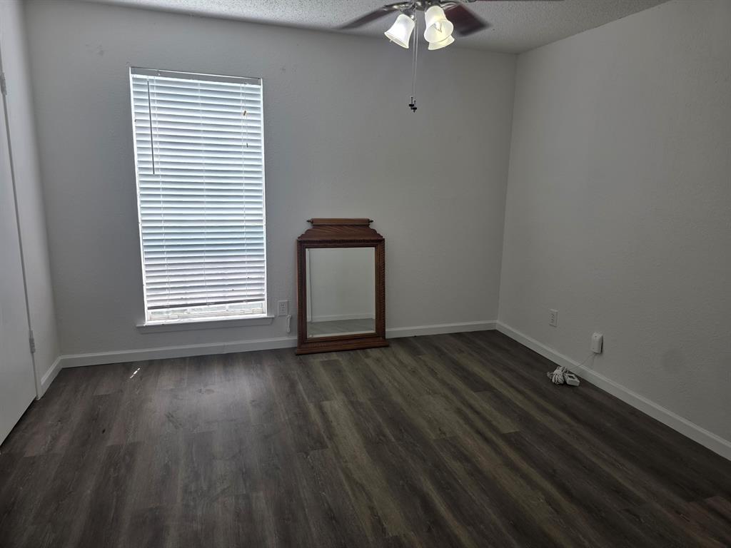 creekbend condo ph 01-06 - Residential