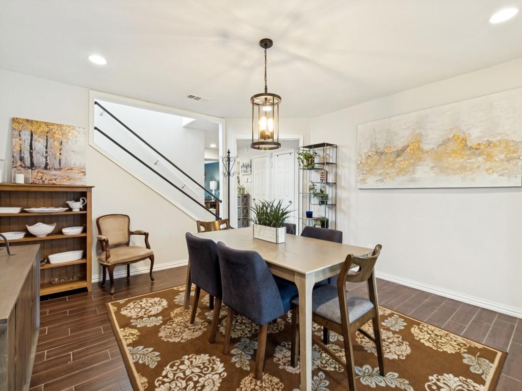 Timberleaf Lane Twnhms - Residential