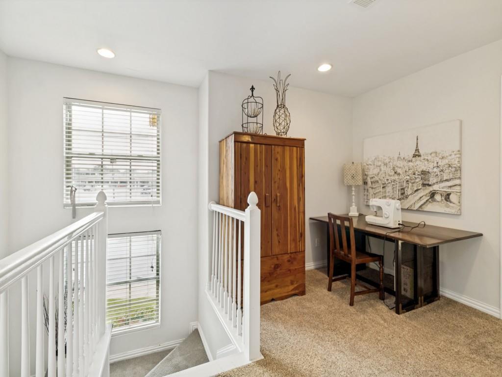 Timberleaf Lane Twnhms - Residential