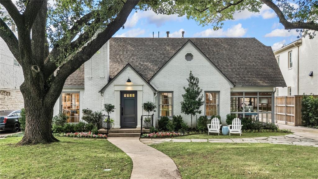 Gorgeous light-filled, updated 3,210-square-foot University Park home zoned to Hyer Elementary - HPISD. Featuring 4 bedrooms and 3 bathrooms, the flexible floor plan offers formal living and dining, a spacious family room, office or mudroom, additional bonus room, and a kitchen with breakfast nook. Upstairs, the primary suite includes a large bath with dual sinks, two walk-in closets, and a private balcony, along with three additional bedrooms. Enjoy the expansive stone patio, beautifully landscaped backyard, and two-car garage. Great location, close to many restaurants and retail, easy access to the tollway and great family block!