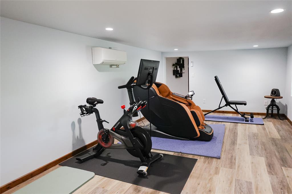 Lasure D C - Residential