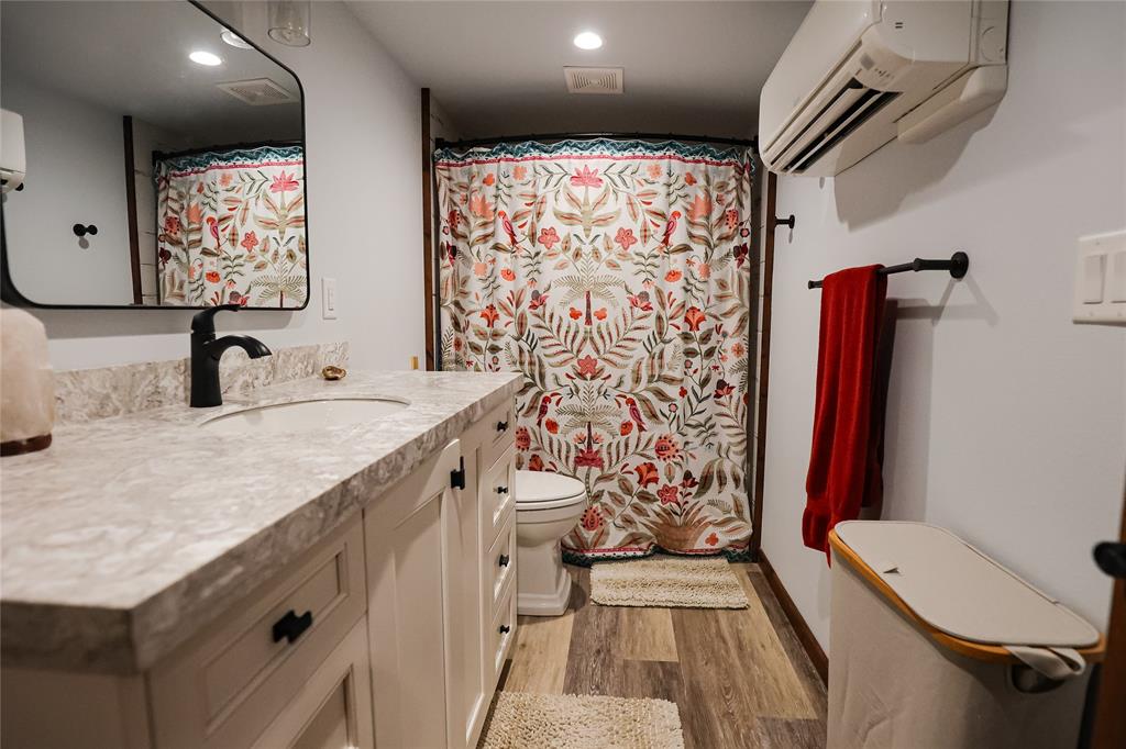 Lasure D C - Residential