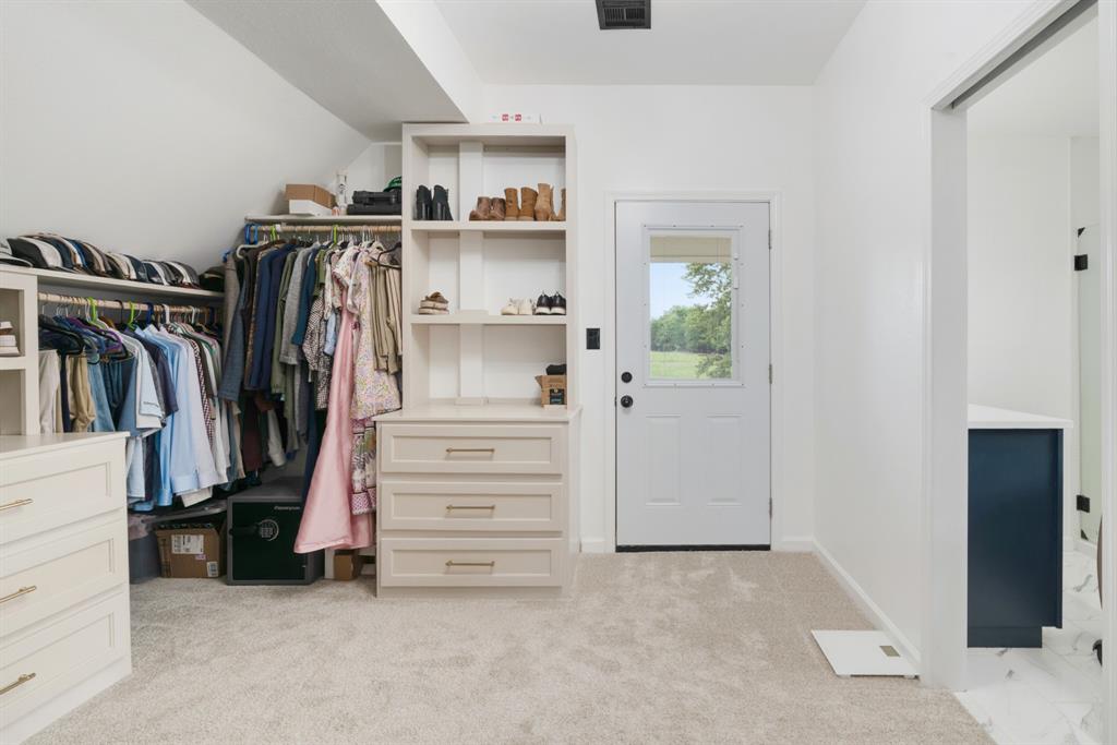 J C LAMB SURV ABST #523 - Residential