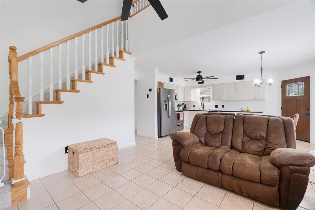J C LAMB SURV ABST #523 - Residential
