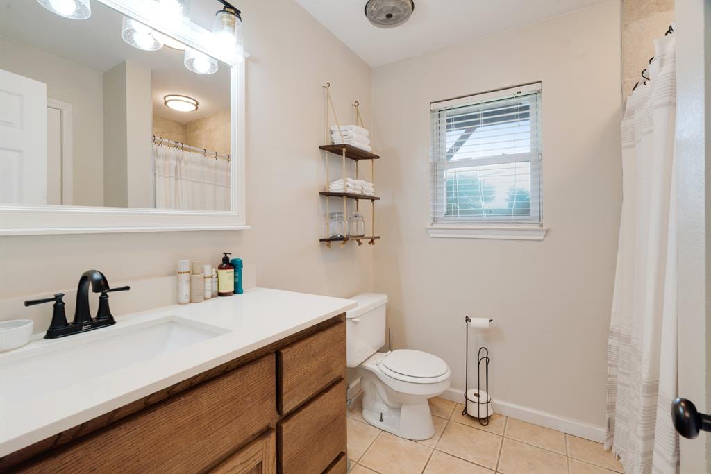J C LAMB SURV ABST #523 - Residential