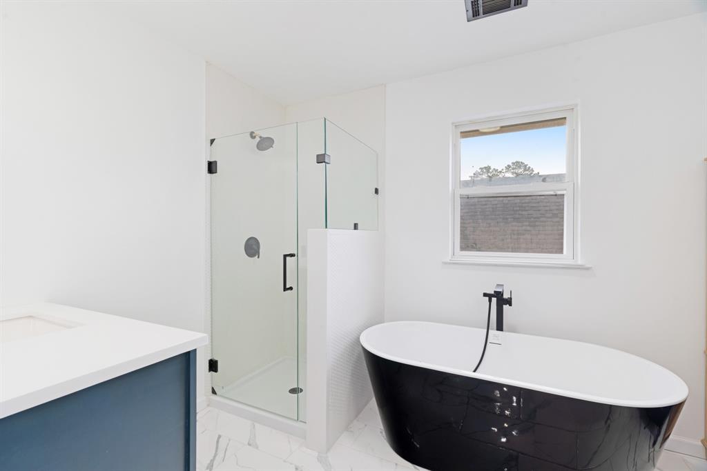 J C LAMB SURV ABST #523 - Residential