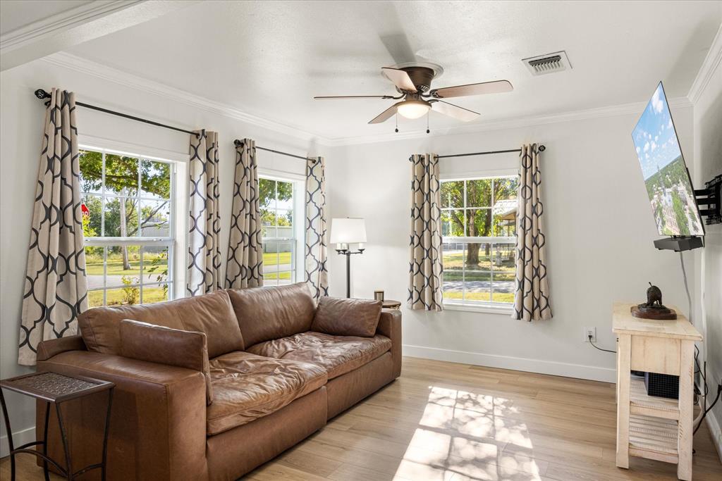 Tolar - Residential