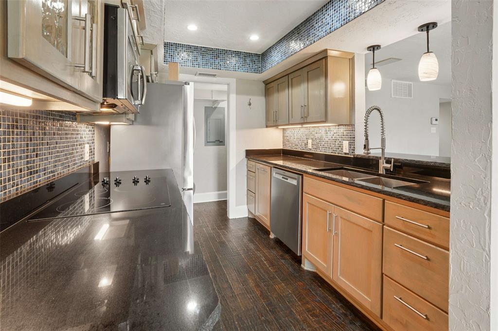 Signal Ridge #3 - Residential