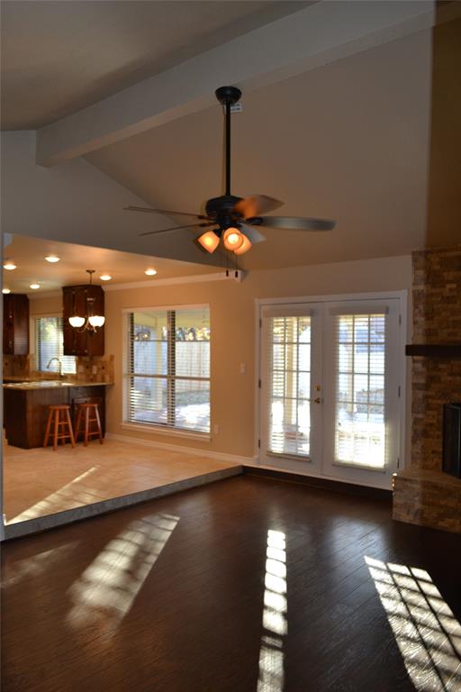 Town & Country Village Brock Add - Residential Lease