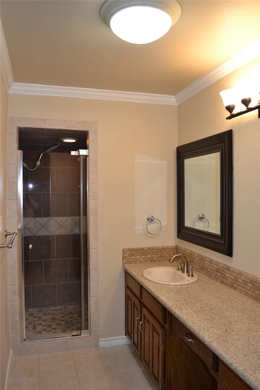 Town & Country Village Brock Add - Residential Lease