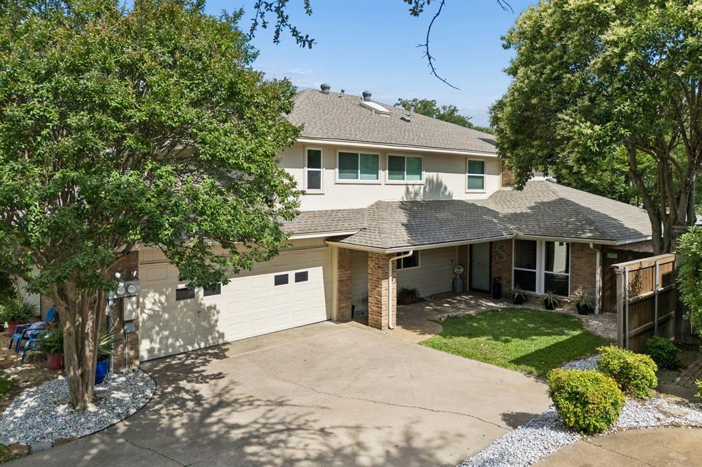 Royal Hlnds Village 02 - Residential