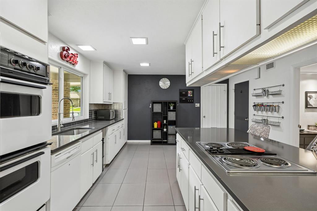 Royal Hlnds Village 02 - Residential
