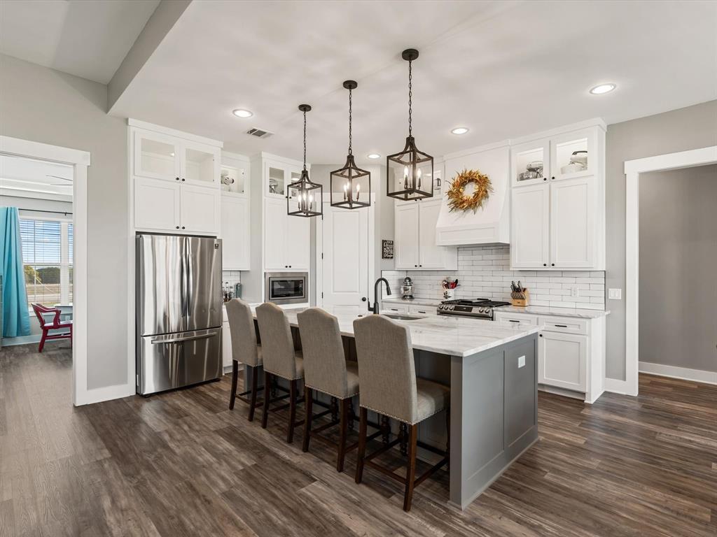 White Bluff #19 - Residential