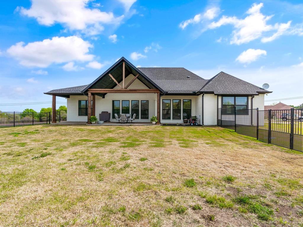 White Bluff #19 - Residential
