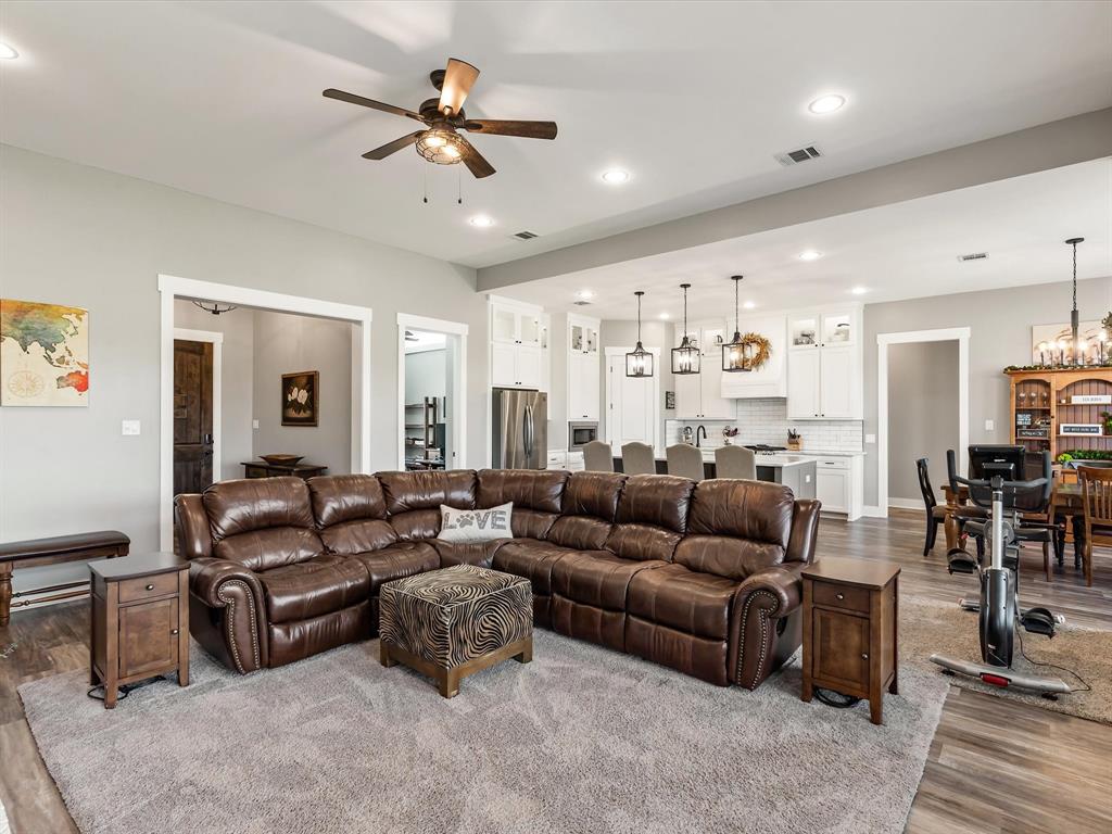 White Bluff #19 - Residential