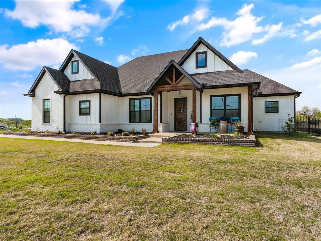 White Bluff #19 - Residential