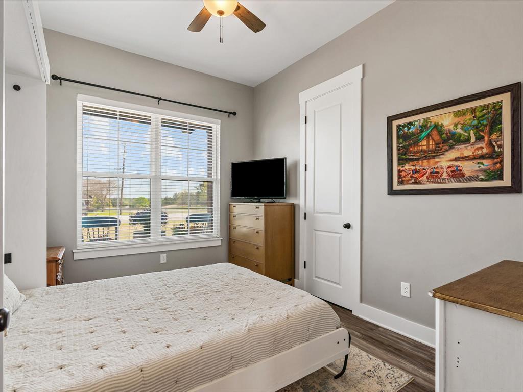 White Bluff #19 - Residential