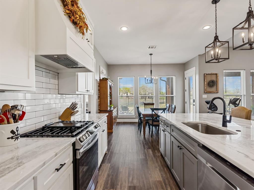 White Bluff #19 - Residential