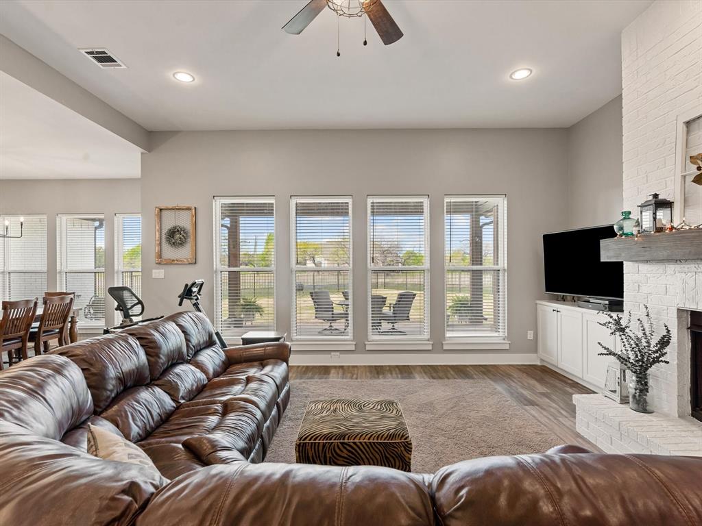 White Bluff #19 - Residential