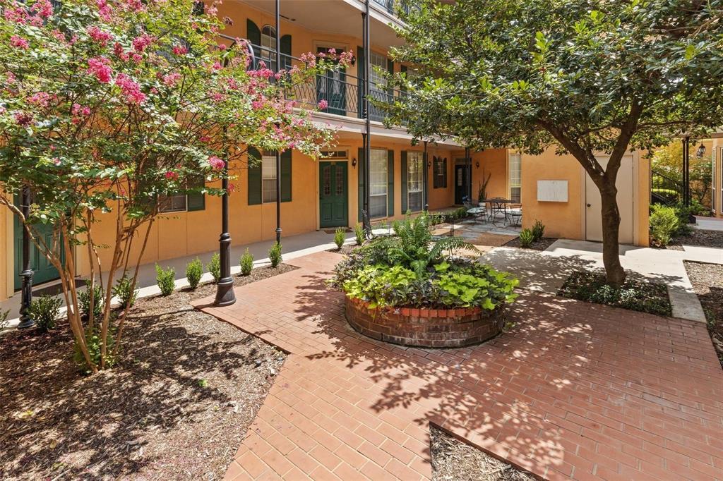 Bois Du Lac Condo - Residential