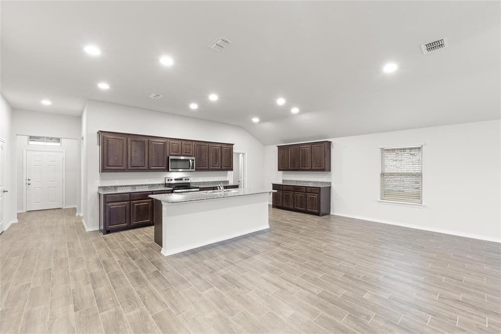 Sanger Circle - Residential